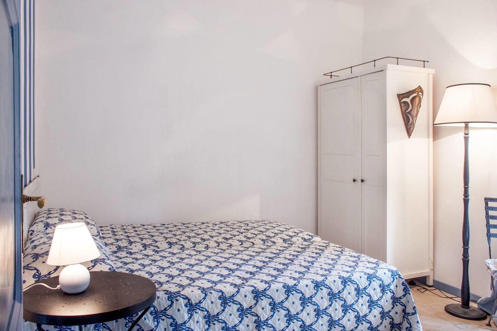 Casa La Viola Blu Bed and Breakfast Cernobbio Eksteriør billede
