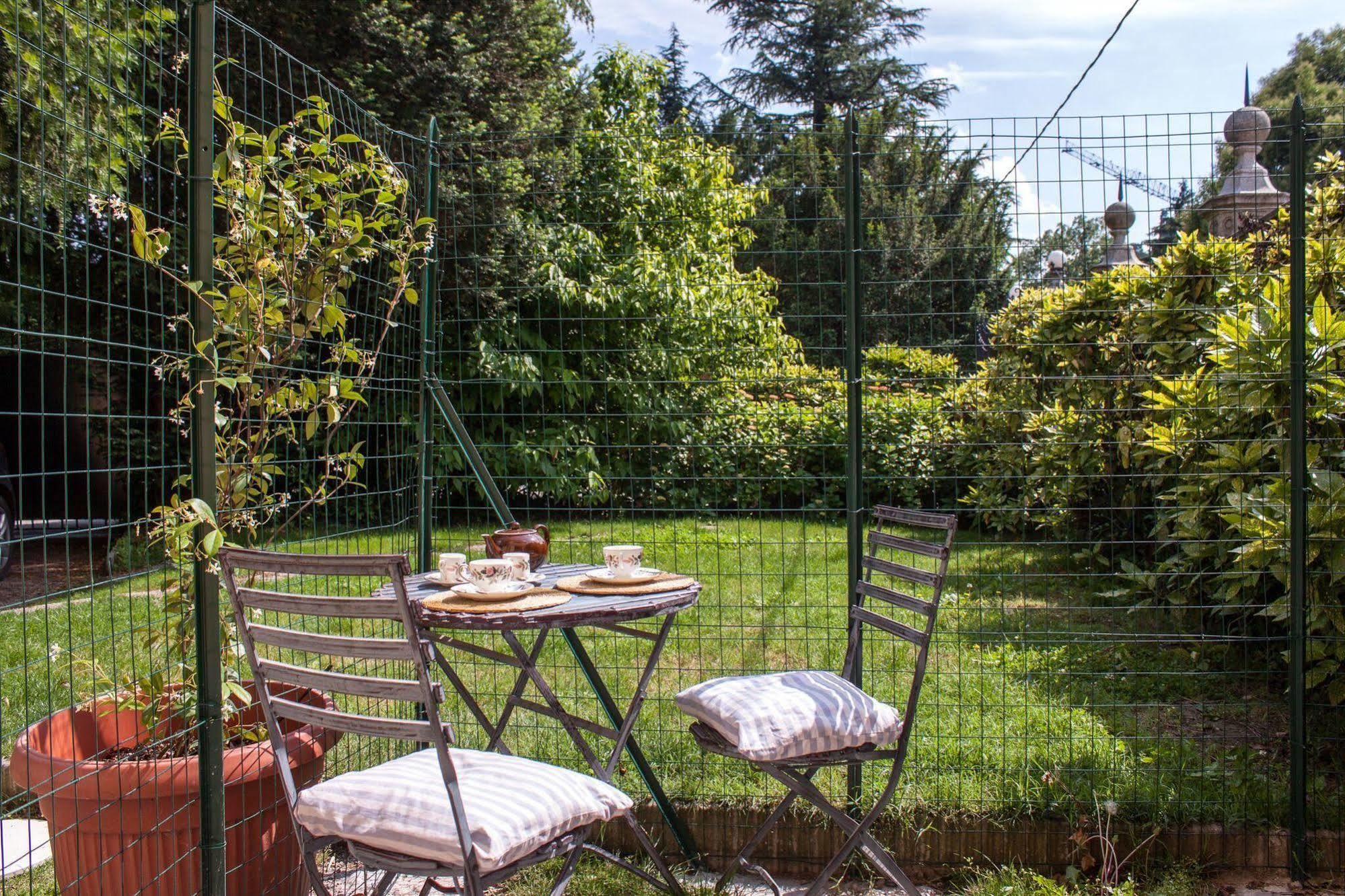 Casa La Viola Blu Bed and Breakfast Cernobbio Eksteriør billede
